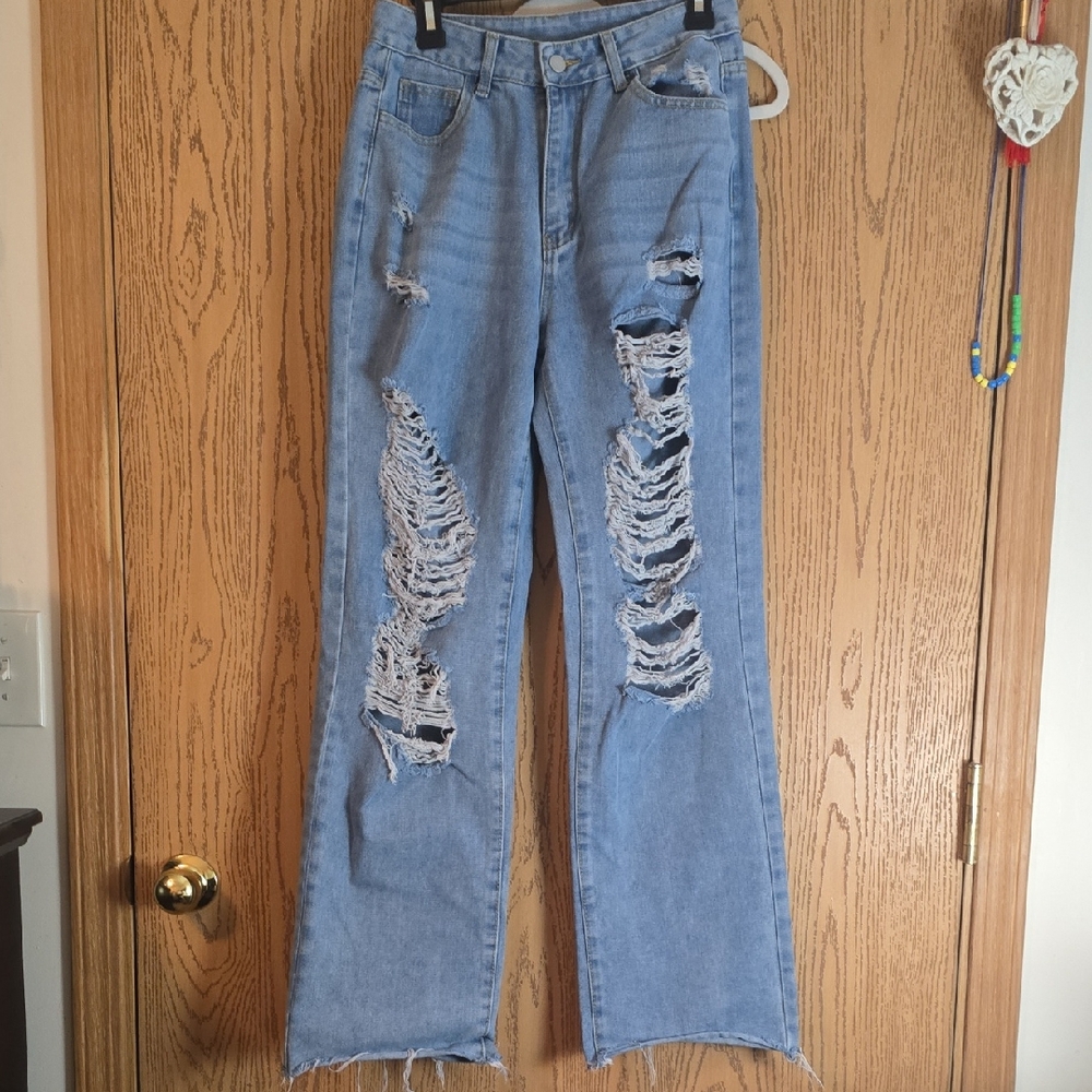 SHEIN Blue Straight Leg Distressed Jeans Size Medium